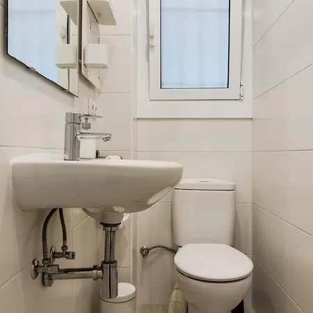 アパート Novus Homes Barcelona Collblanc *